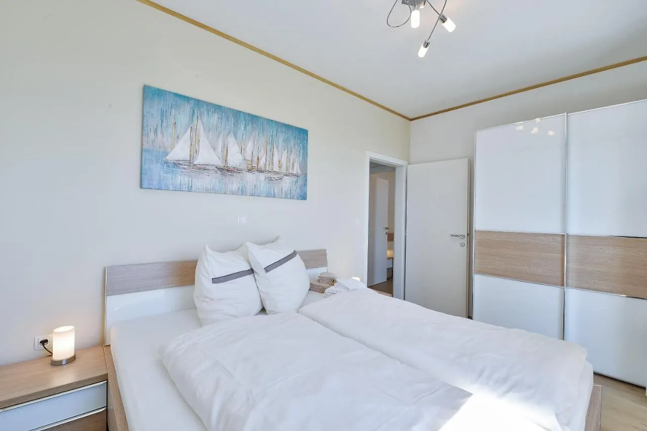 Beachfront Reiterer Villa V1 With Jacuzzi 30 Meters From The Beach - Crowonder Luxury Rent Privlaka  Croatia